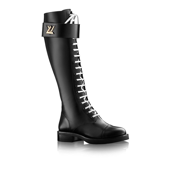 ✨LOUIS VUITTON WONDERLAND RANGER  FLAT TALL BOOTS ✨ - Picture 7 of 10